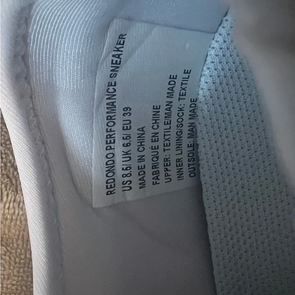 Fabletics Redondo Performance Sneaker - Picture 7 of 14